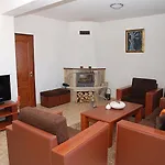 Villa Amampuri Village *