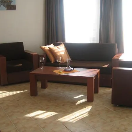 Луксозна вила амампури