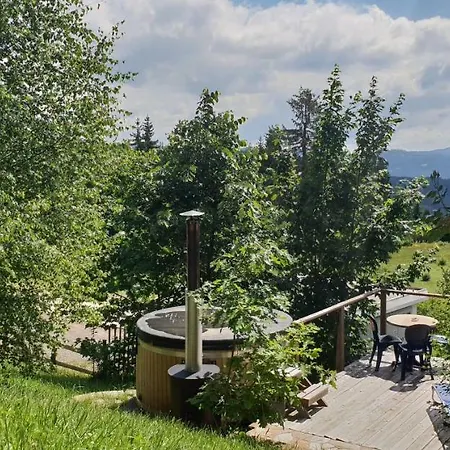 Луксозна вила амампури Пампорово