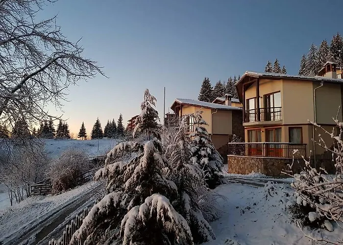 Amampuri Village Villa